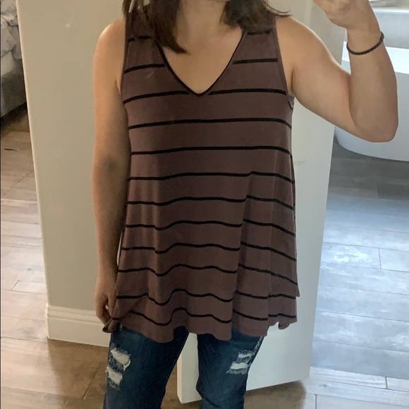 Brown striped tank - Picture 6 of 6